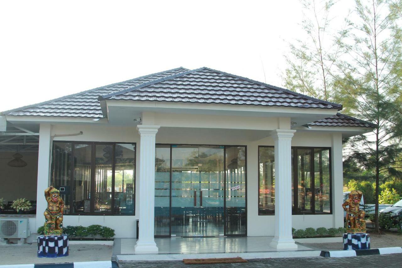 Belitung Holiday Resort Sijuk Εξωτερικό φωτογραφία