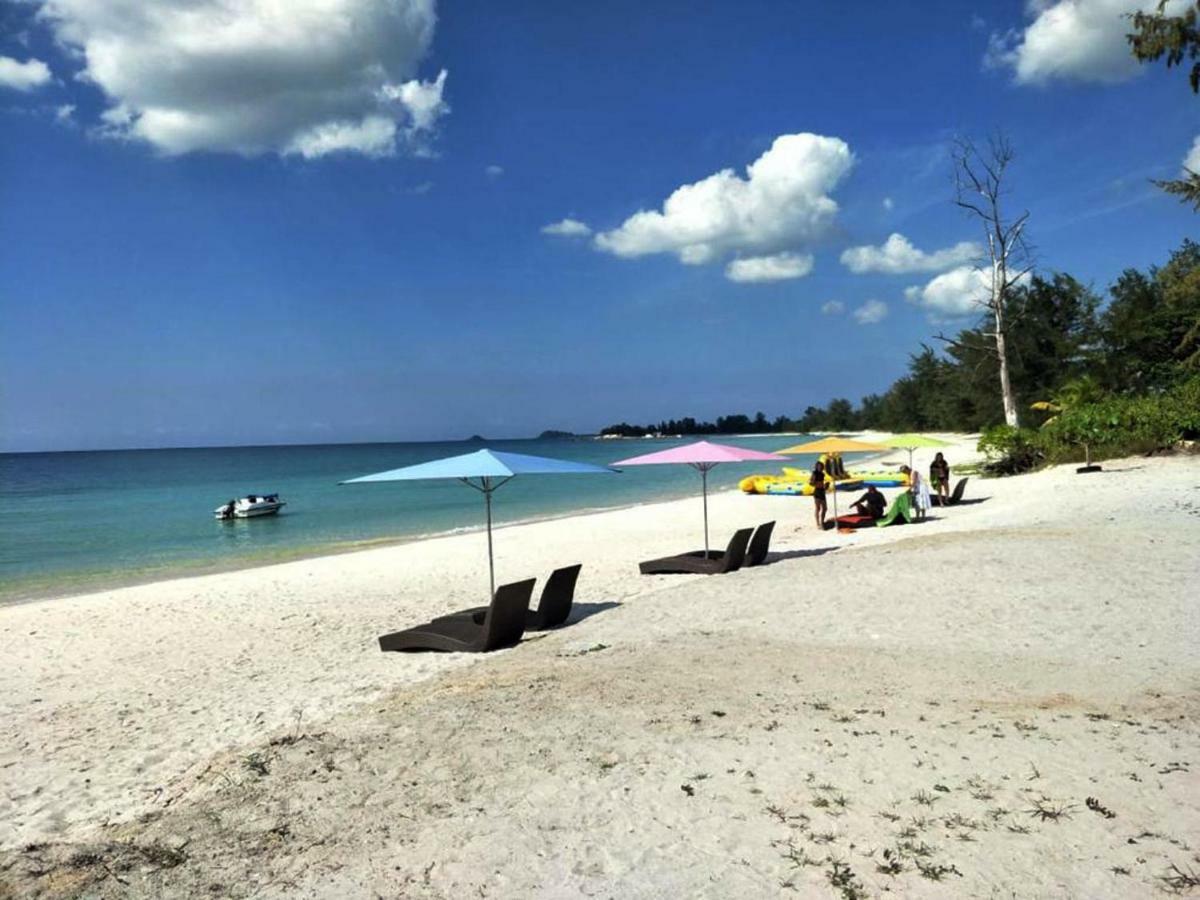 Belitung Holiday Resort Sijuk Εξωτερικό φωτογραφία