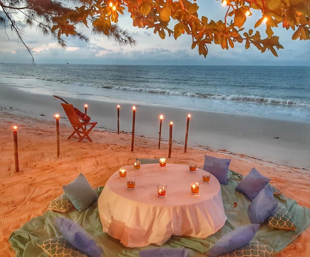 Belitung Holiday Resort Sijuk Εξωτερικό φωτογραφία