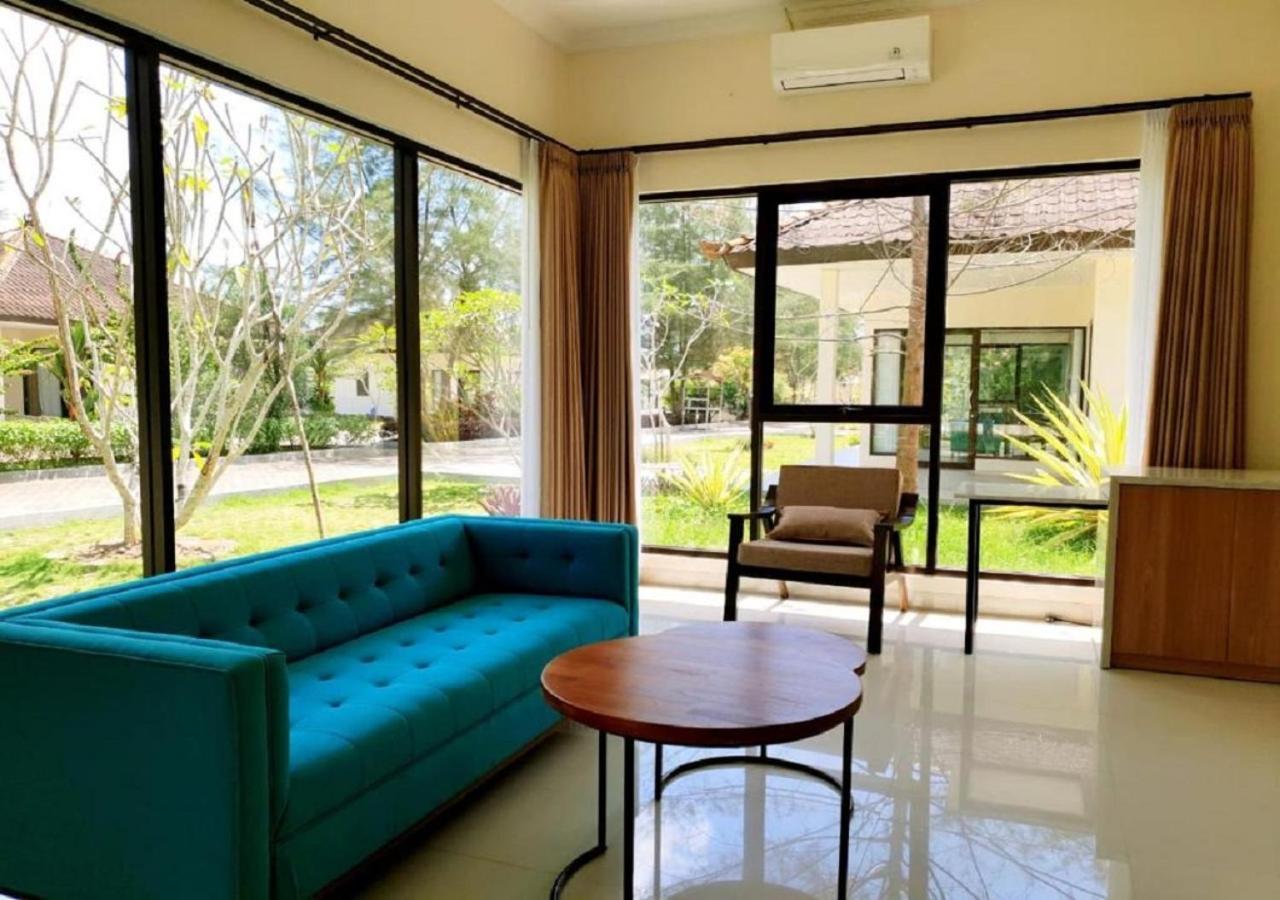 Belitung Holiday Resort Sijuk Εξωτερικό φωτογραφία